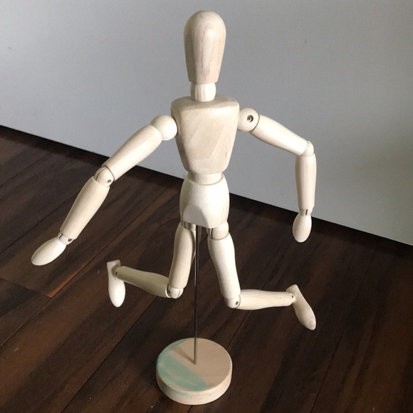 Sketch figure - Picture 3 of 3